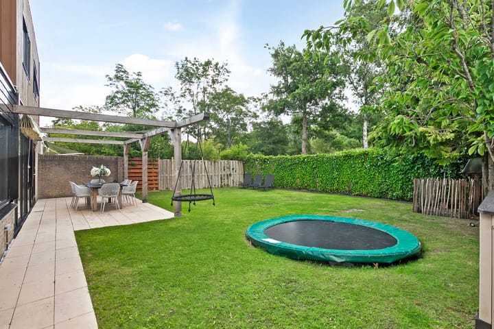 Foto 39 van Larixplantsoen 110