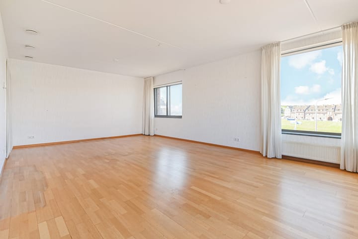 Foto 13 van Dr. Lelykade 351