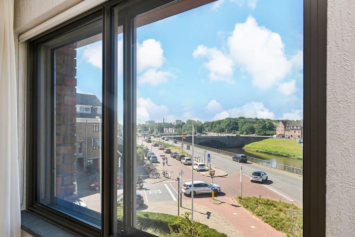 Foto 14 van Dr. Lelykade 351