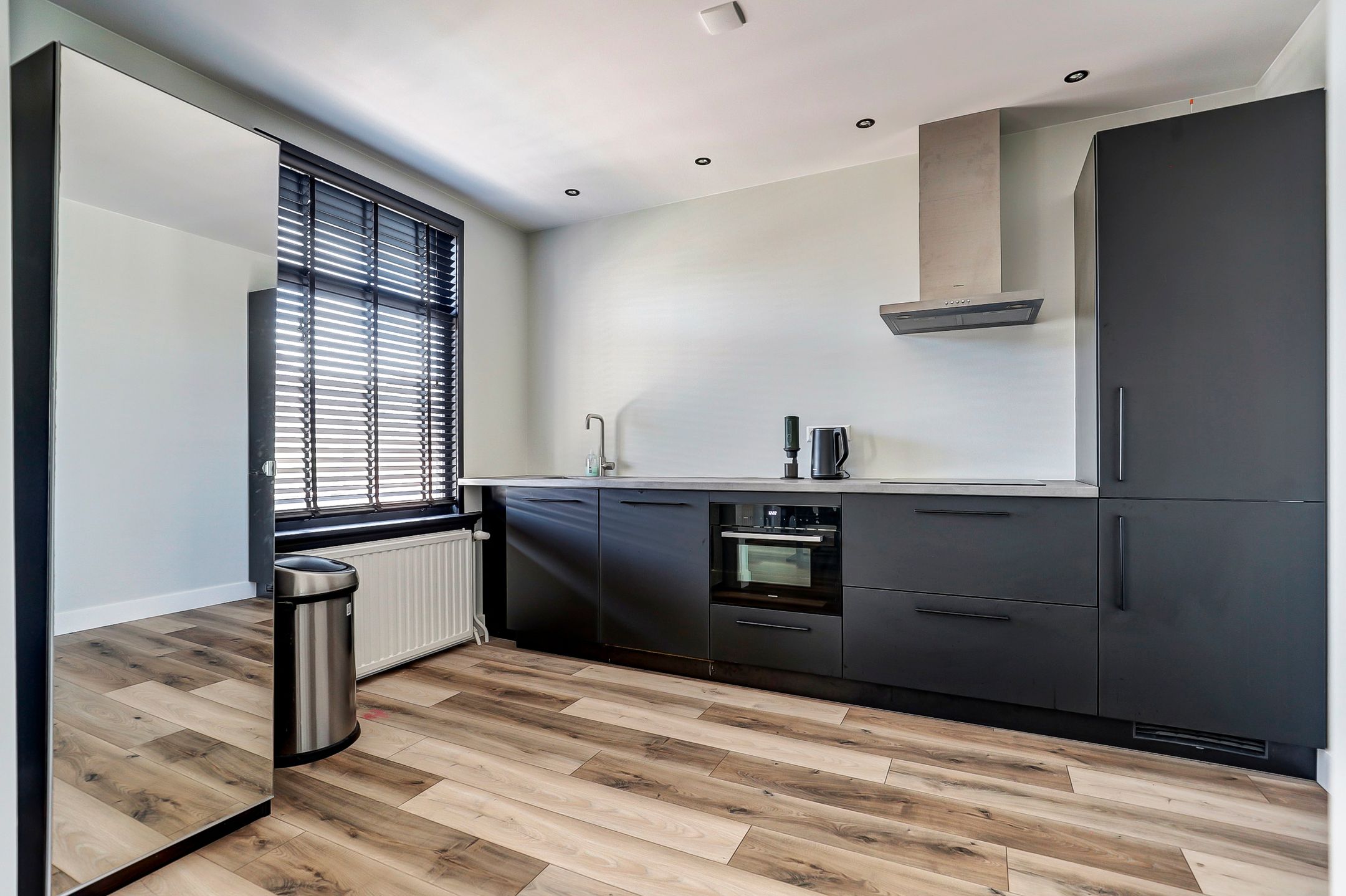 Foto 9 van Zeestraat 8