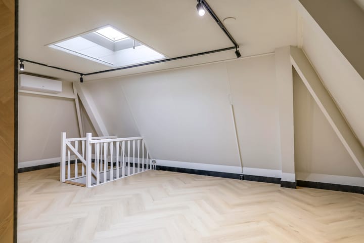 Photo 45 of Dorpsstraat 42