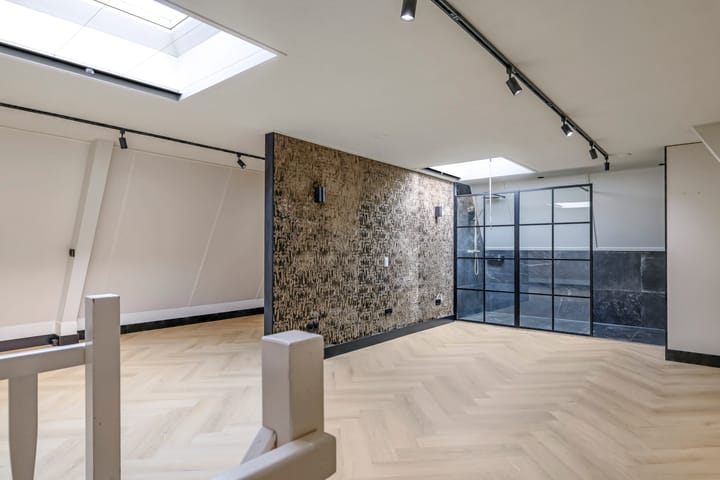 Photo 46 of Dorpsstraat 42