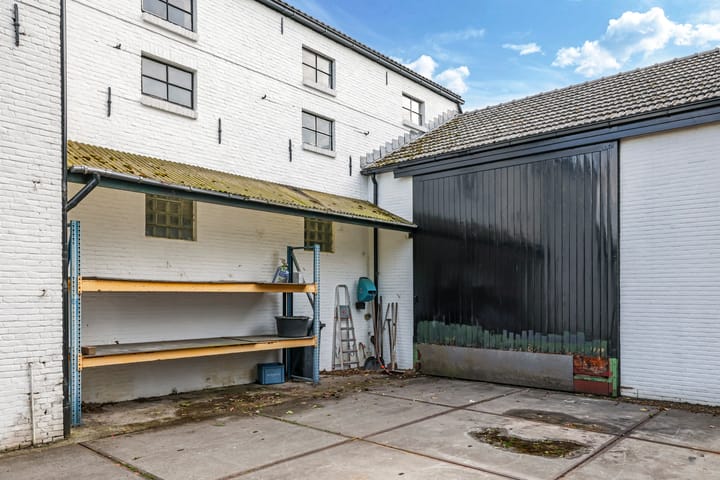 Photo 57 of Dorpsstraat 42