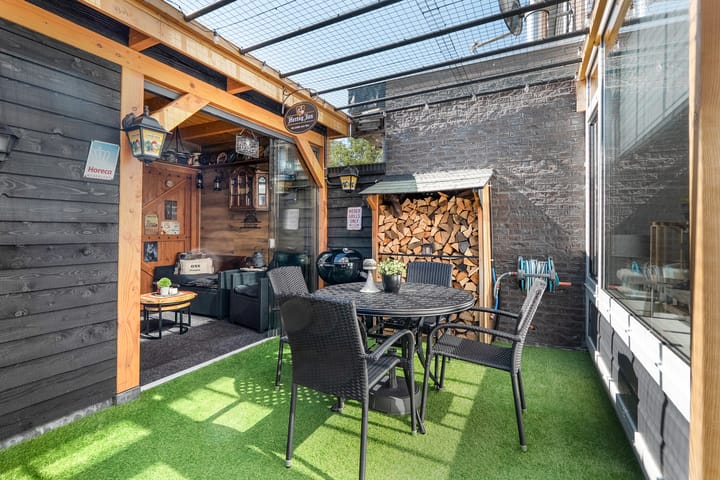 Foto 25 van Troelstrastraat 29