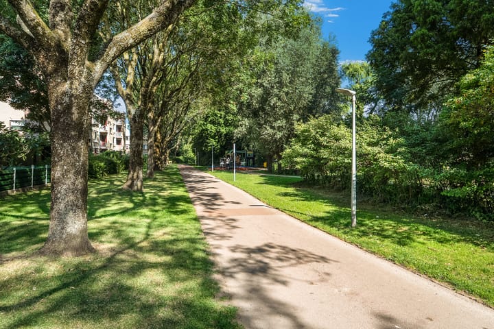 Foto 35 van Troelstrastraat 29