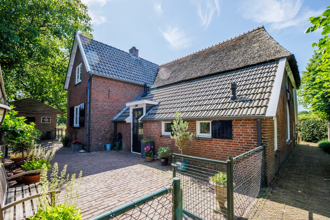 Photo 41 of Wolsinkweg 7