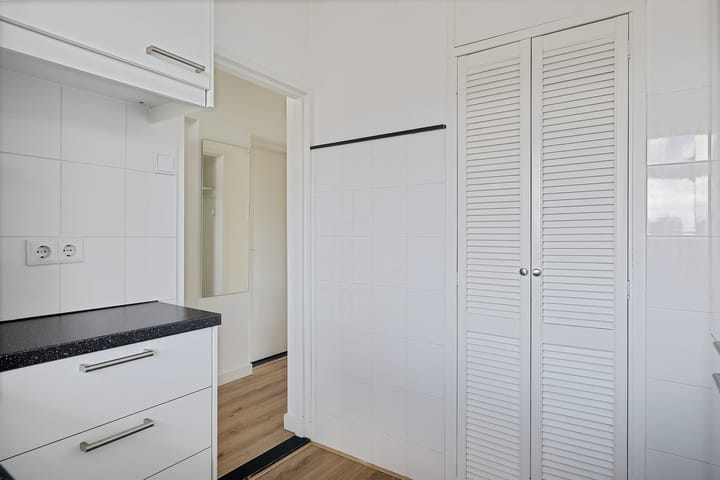 Foto 13 van Julianaplein 64