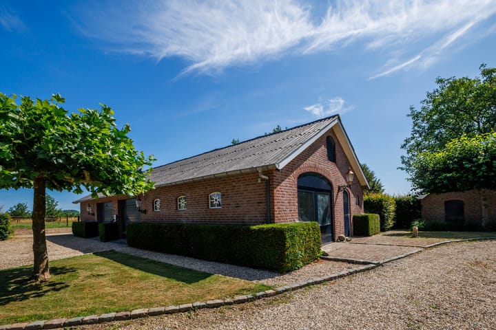 Photo 54 of Wolsinkweg 7