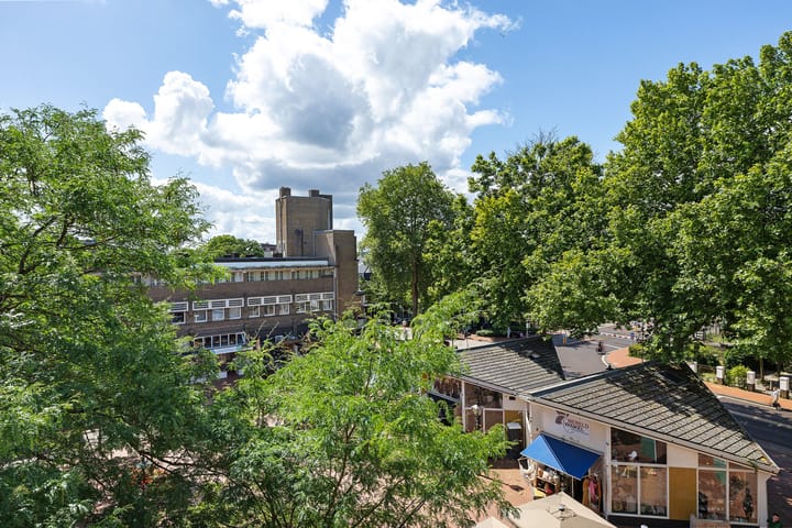 Foto 31 van Julianaplein 64