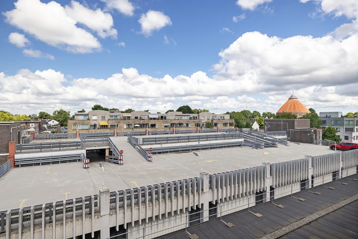 Foto 25 van Julianaplein 64