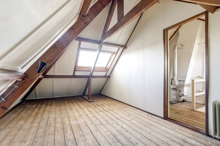 Photo 23 of Swaefkenstraat 9