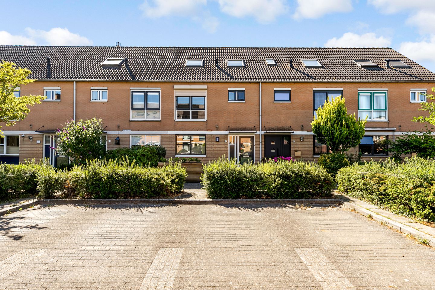 Photo 5 of Meidoornstraat 48