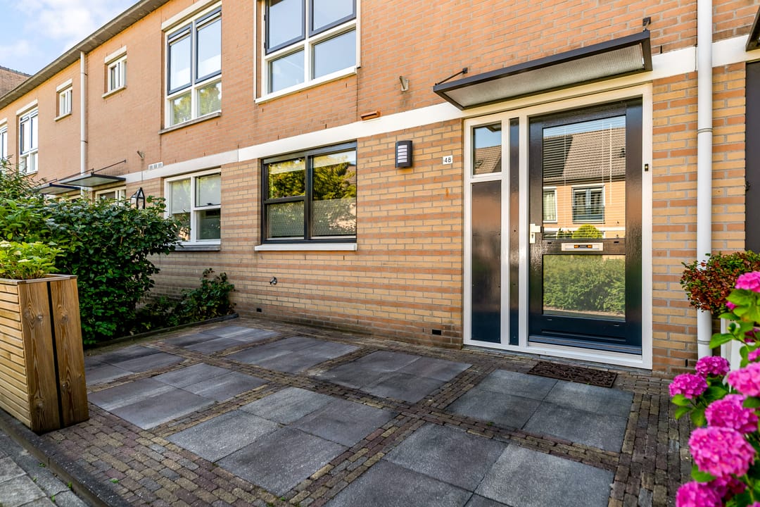 Photo 8 of Meidoornstraat 48
