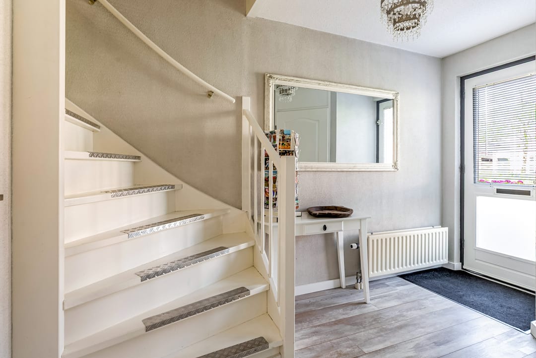 Photo 11 of Meidoornstraat 48