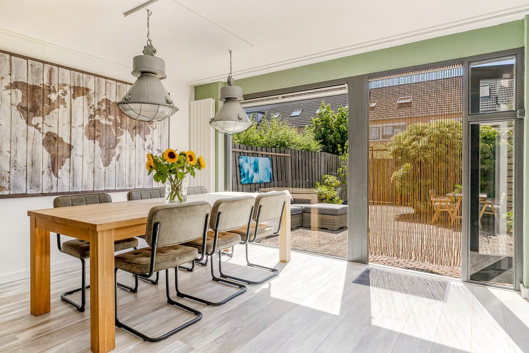 Photo 22 of Meidoornstraat 48