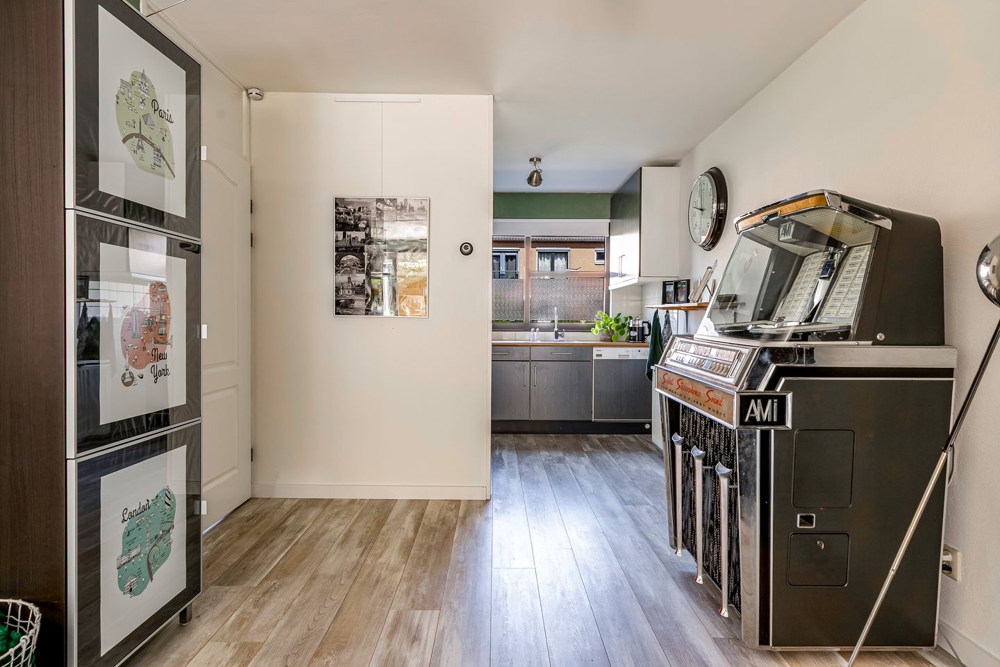 Photo 25 of Meidoornstraat 48