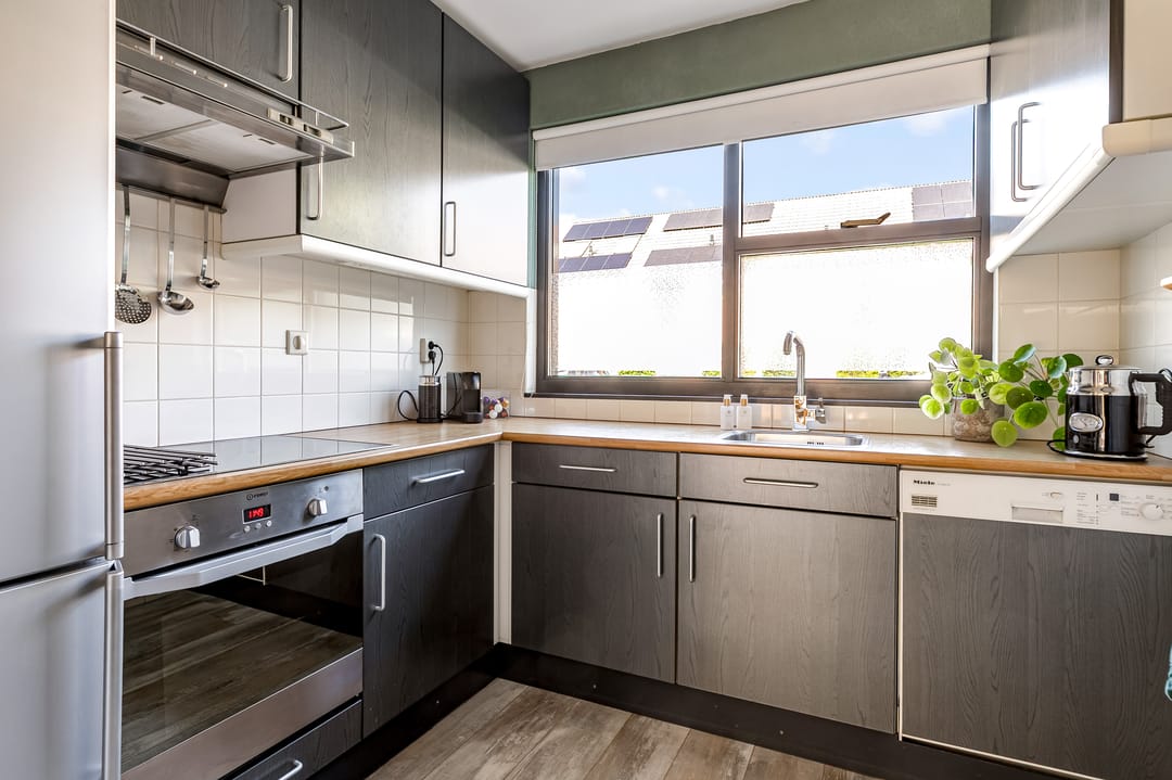 Photo 28 of Meidoornstraat 48