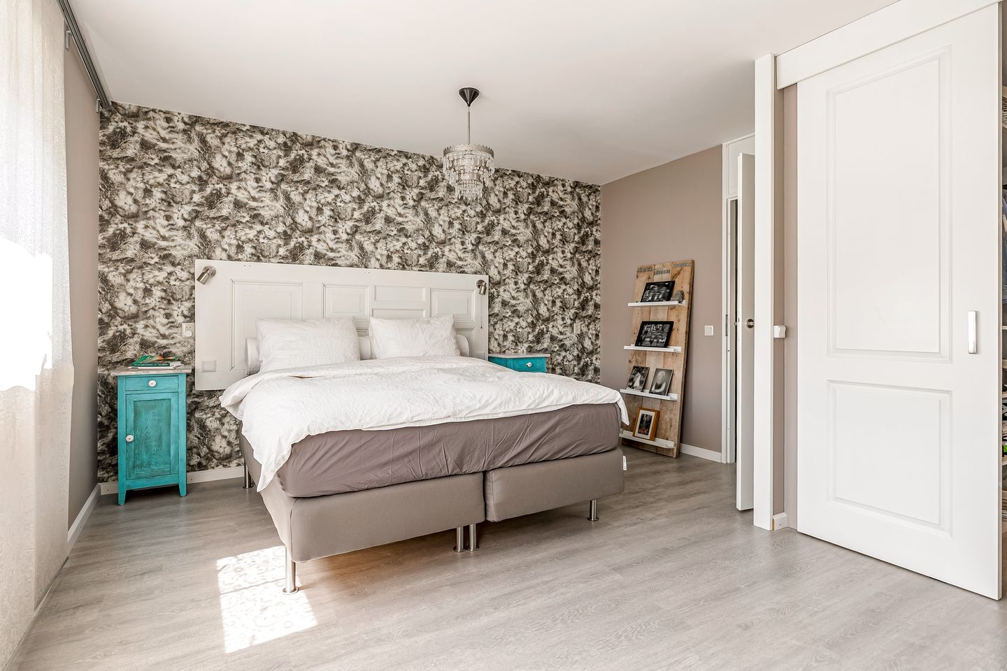 Photo 34 of Meidoornstraat 48