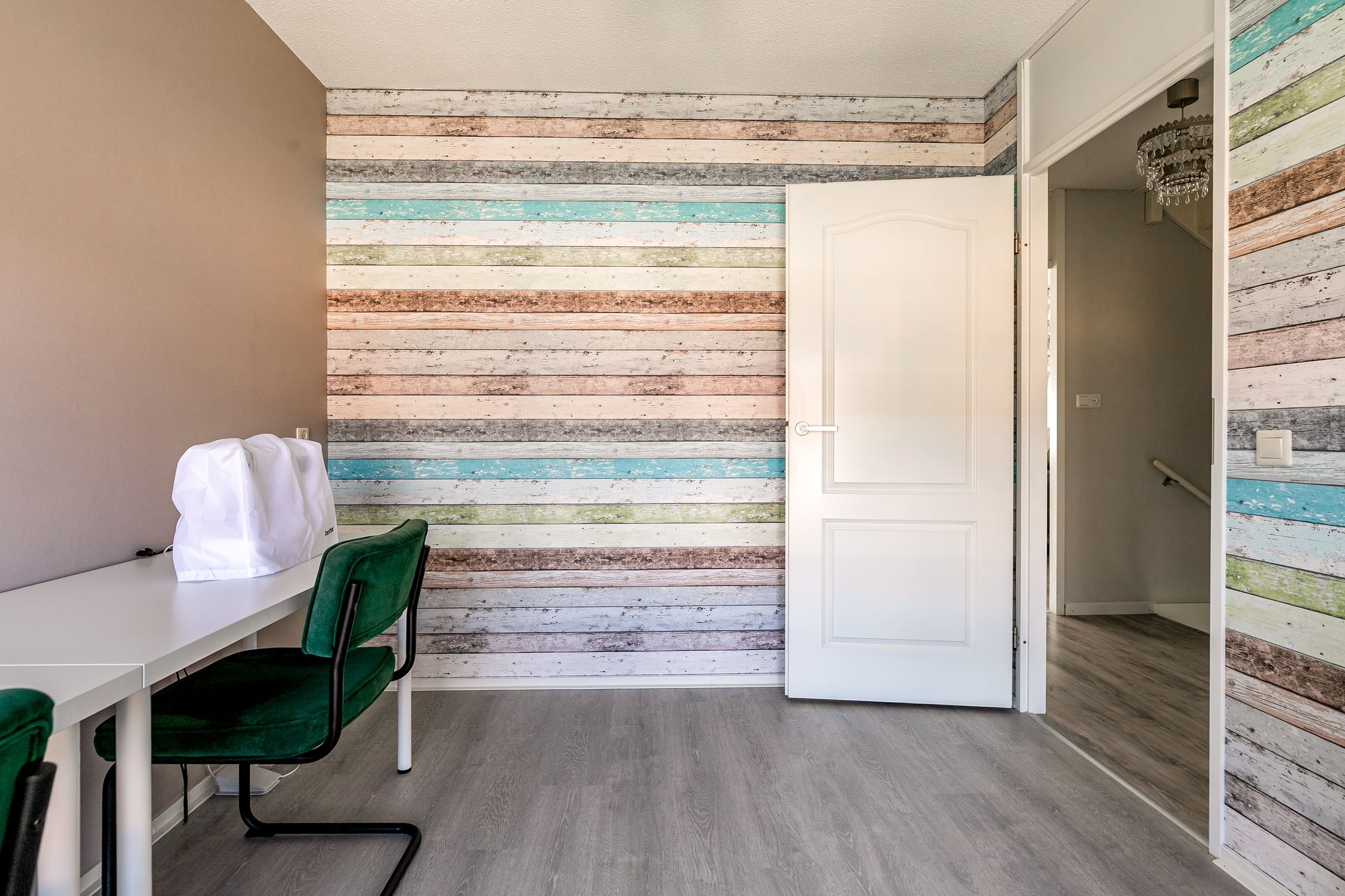 Photo 42 of Meidoornstraat 48