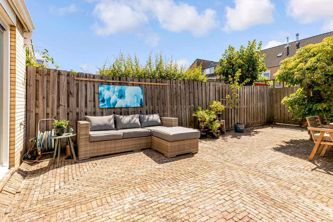 Photo 58 of Meidoornstraat 48