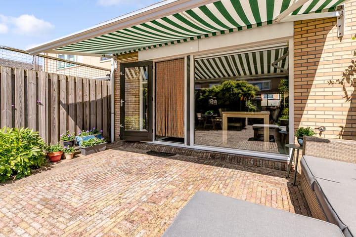 Foto 64 van Meidoornstraat 48