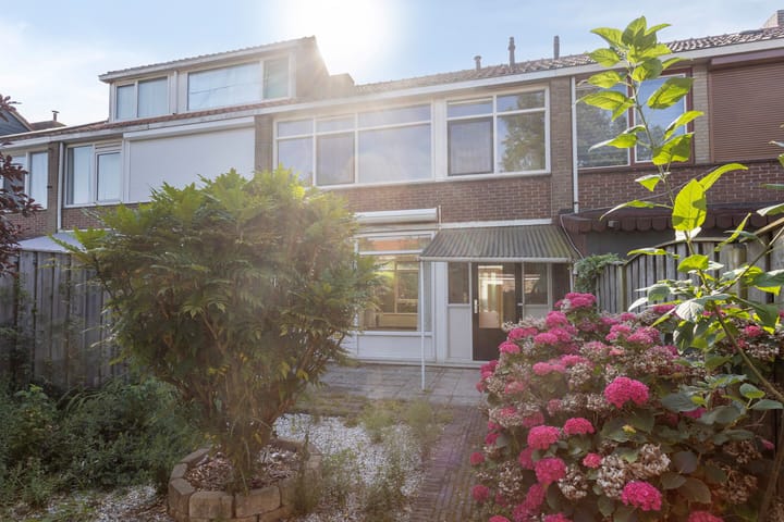 Photo 1 of Freesiastraat 8