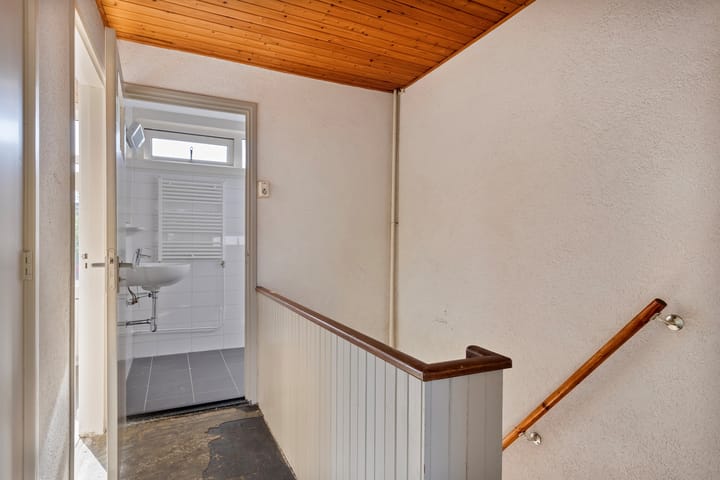 Photo 18 of Freesiastraat 8