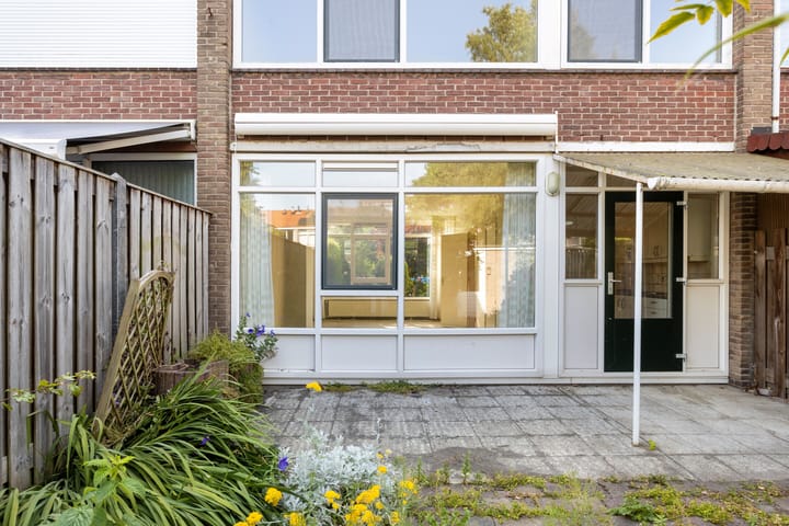 Photo 20 of Freesiastraat 8