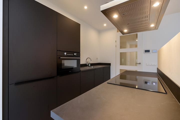 Foto 15 van Leemhorststraat 48