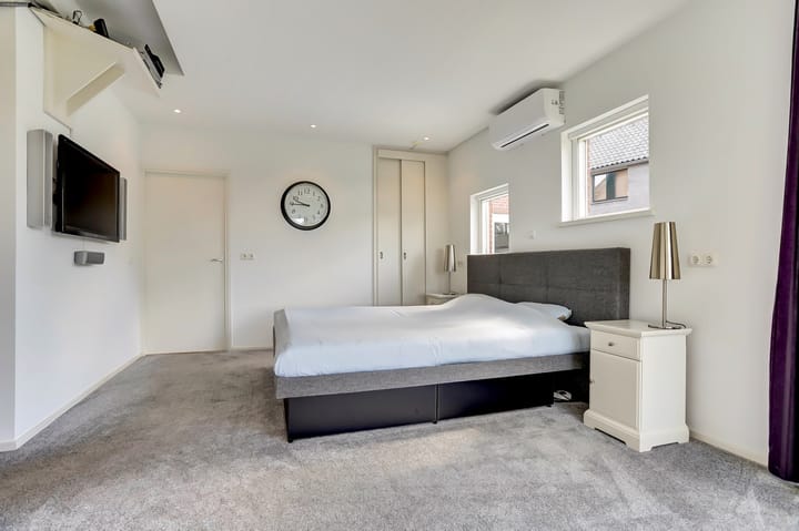 Foto 31 van Donkbeemd 33