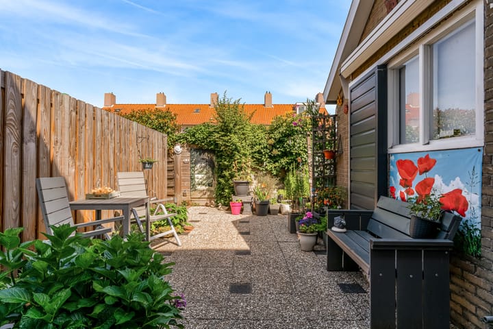 Foto 15 van Elzenlaantje 10