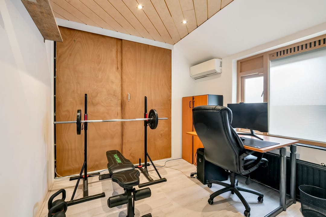 Photo 13 of Bessenmaat 18