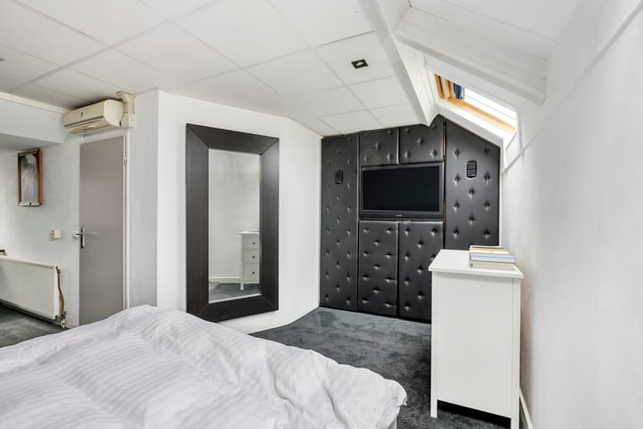 Foto 18 van Bessenmaat 18