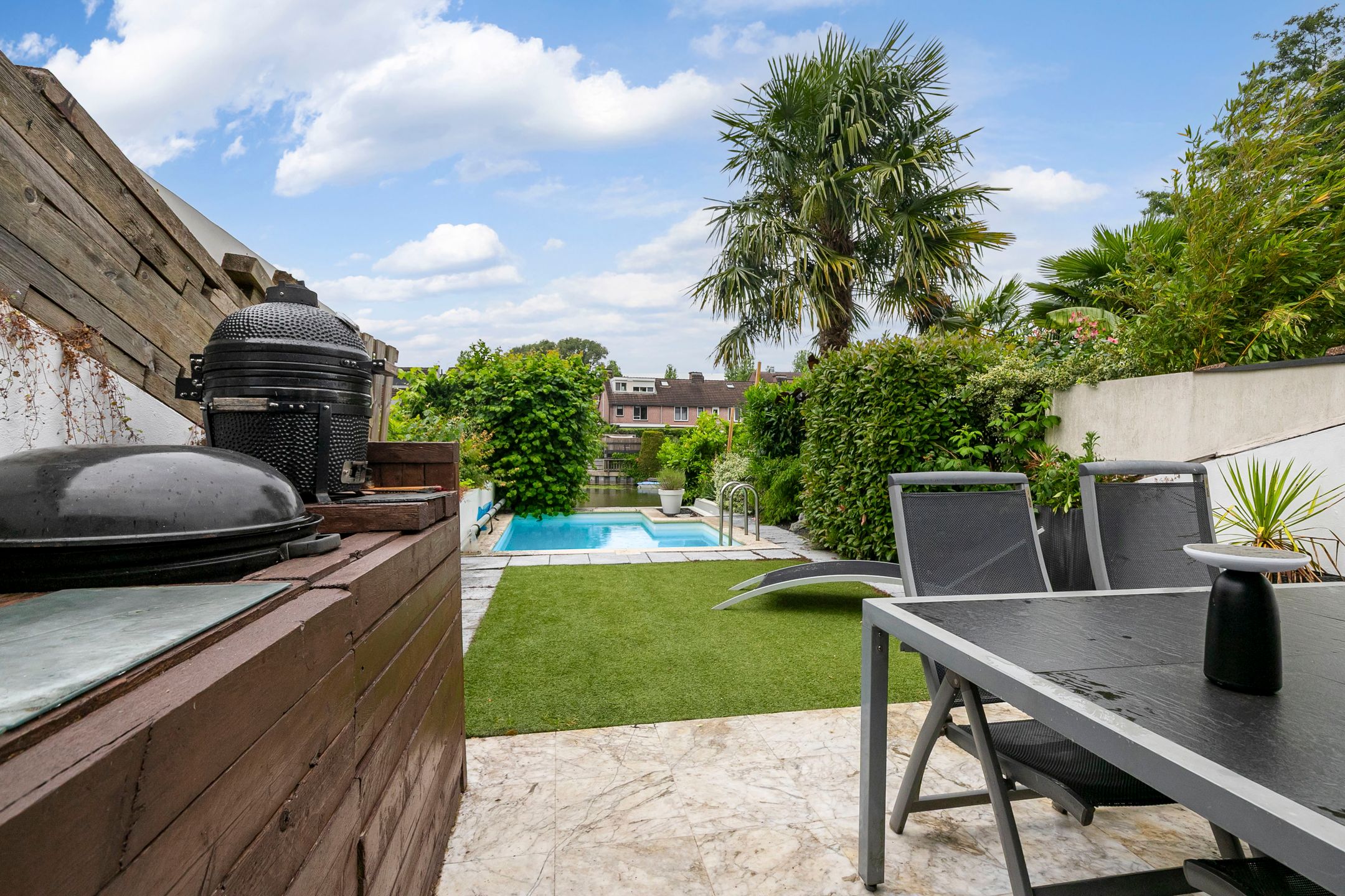 Photo 21 of Bessenmaat 18