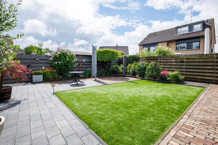 Foto 18 van Hoge Es 12