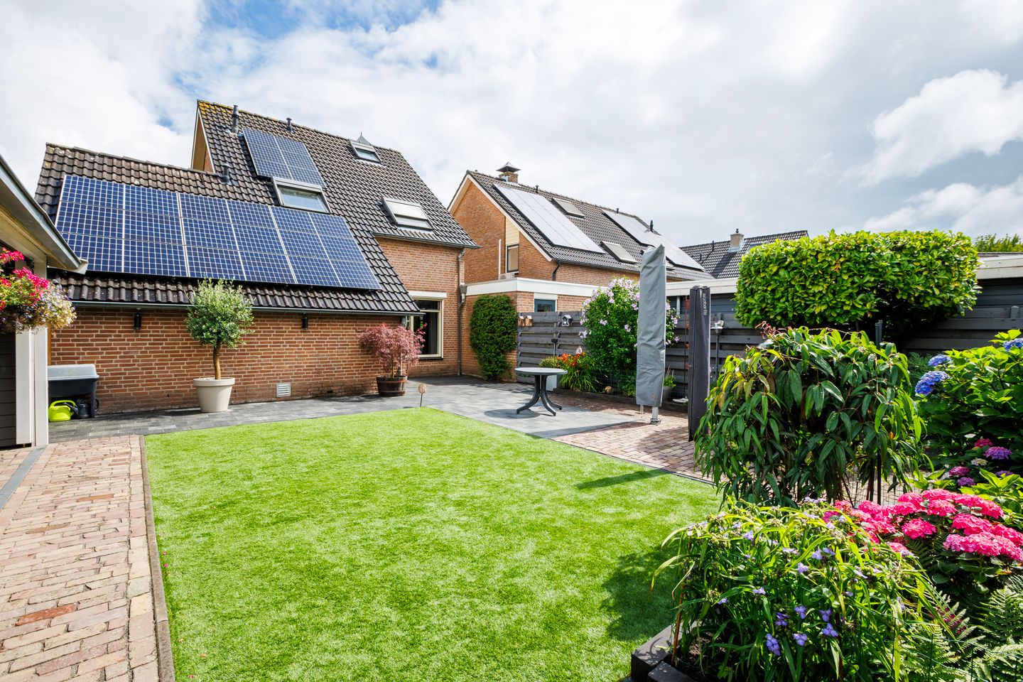 Foto 19 van Hoge Es 12