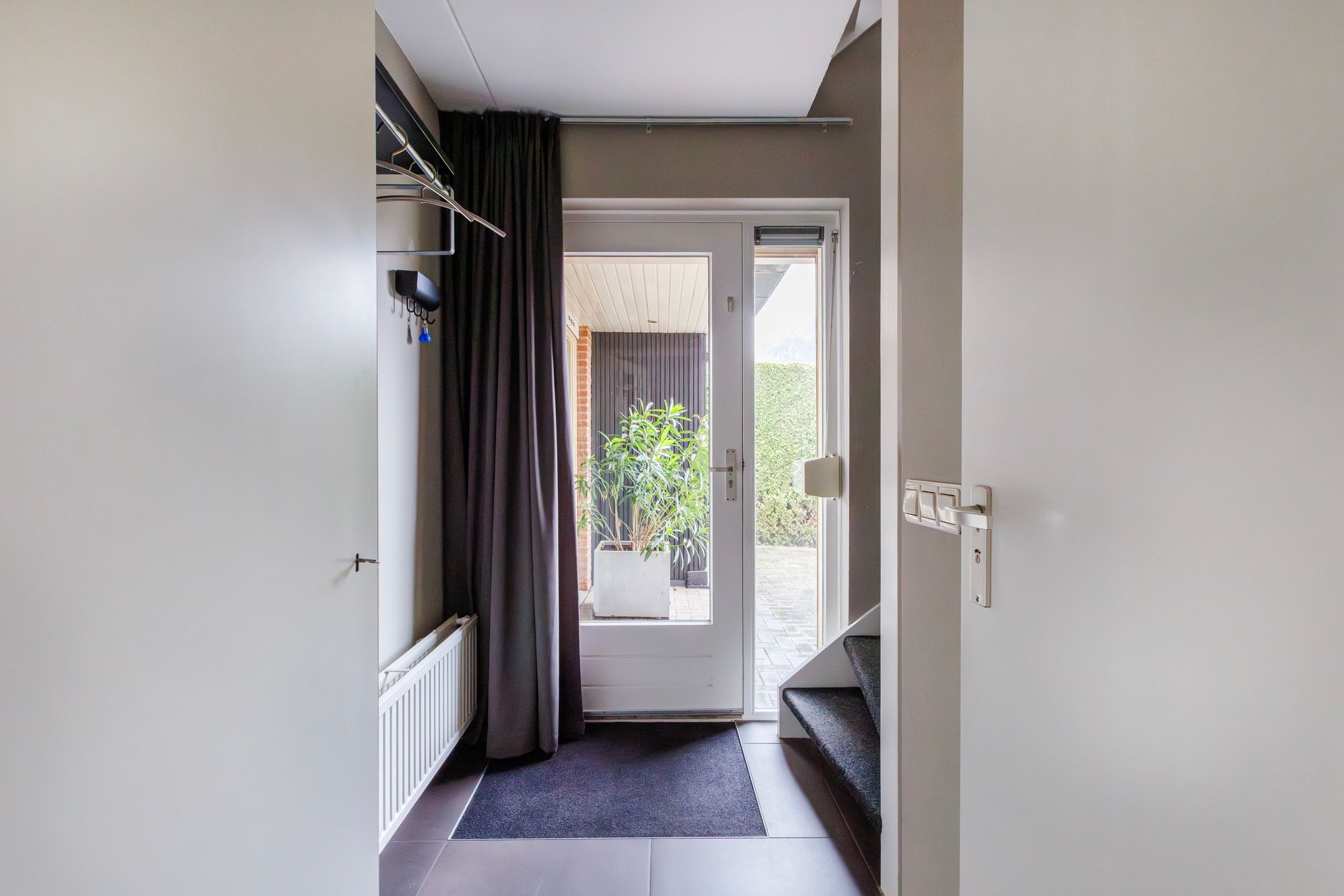 Foto 21 van Hoge Es 12