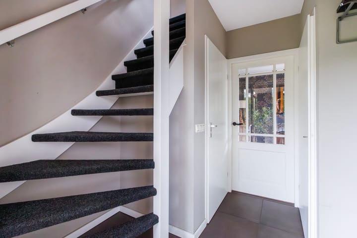 Foto 23 van Hoge Es 12