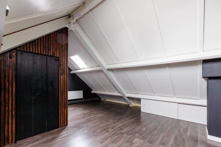 Foto 36 van Hoge Es 12