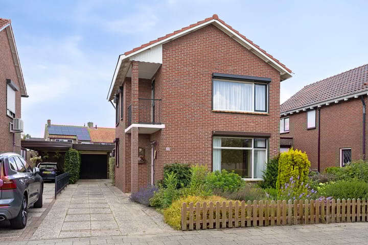 Photo 1 of Freule van Dorthstraat 44