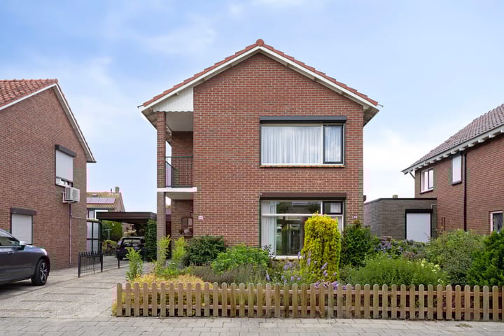 Foto 2 van Freule van Dorthstraat 44