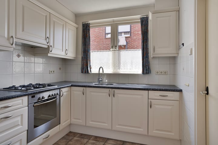 Photo 10 of Freule van Dorthstraat 44