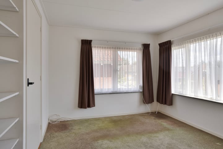 Photo 14 of Freule van Dorthstraat 44