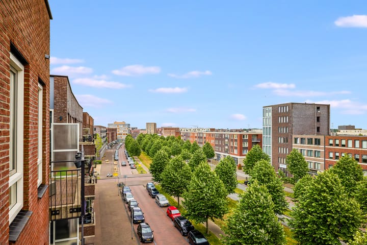 Foto 18 van Denemarkenstraat 42