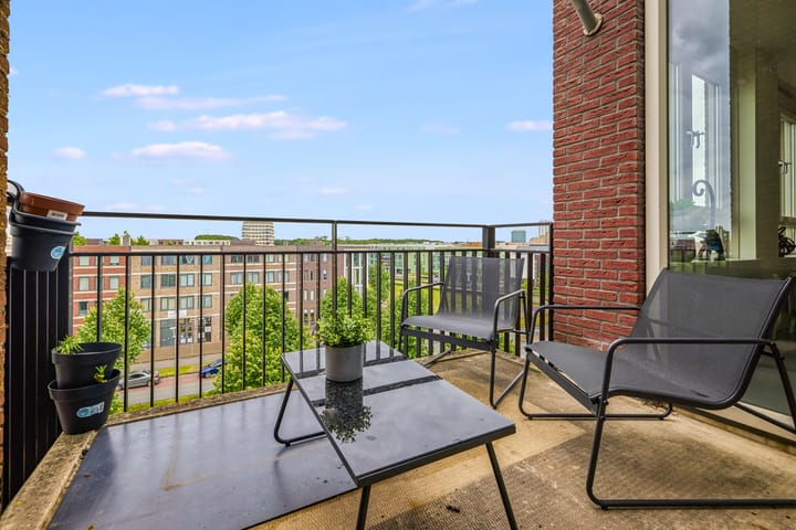 Foto 21 van Denemarkenstraat 42