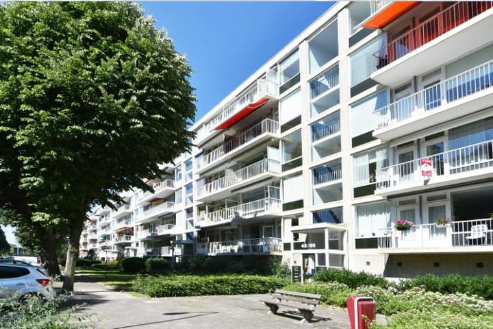 Photo 1 of Burgemeester Keijzerlaan 52