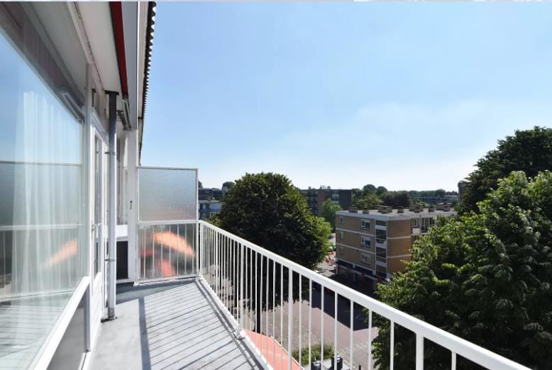 Photo 19 of Burgemeester Keijzerlaan 52