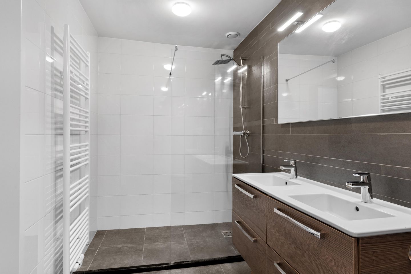 Foto 19 van Verdronkenoord 12-A