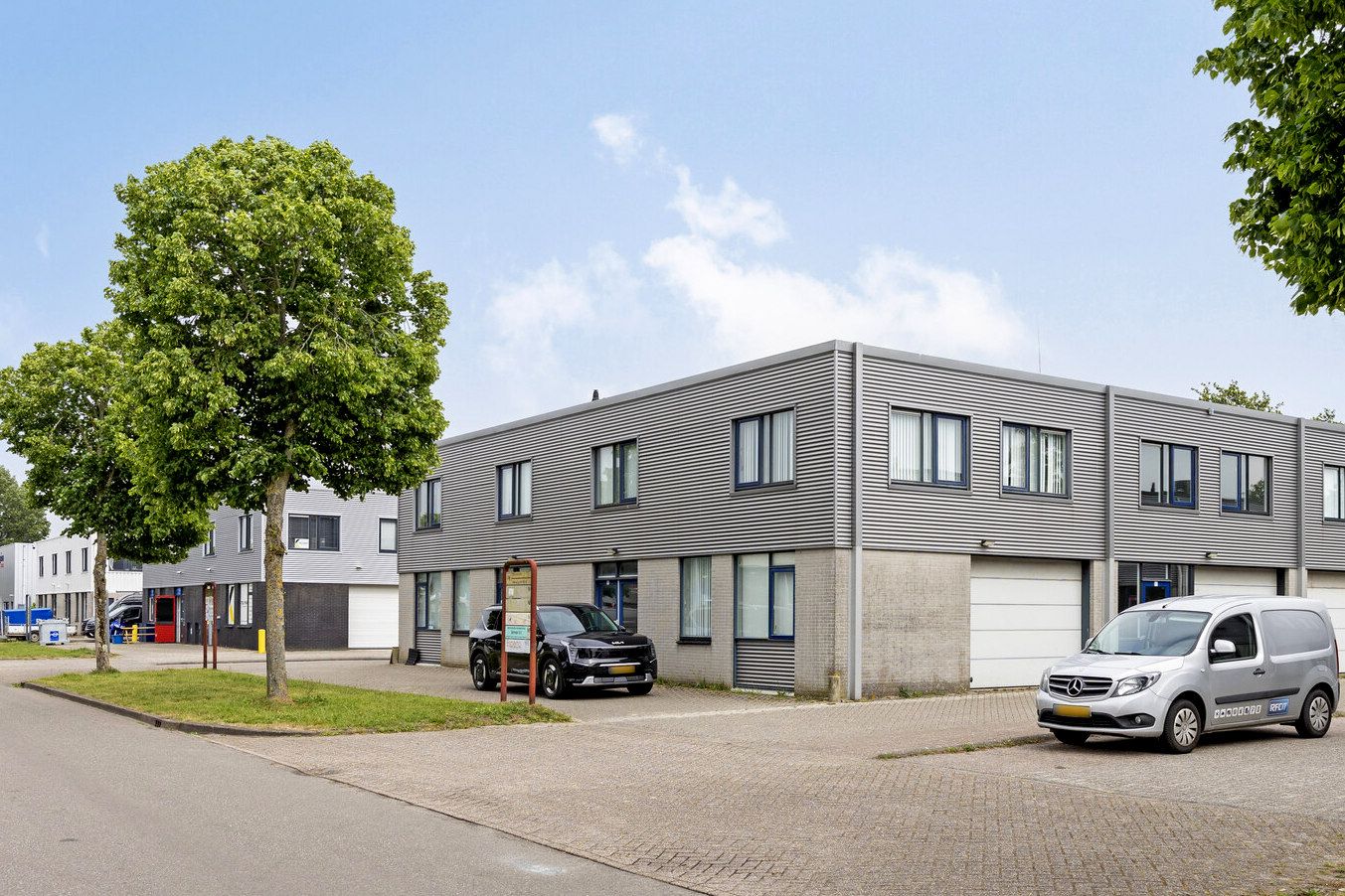 Bekijk foto 1 van Otterkoog 16-B