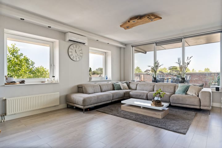 Foto 8 van Cipreshout 62